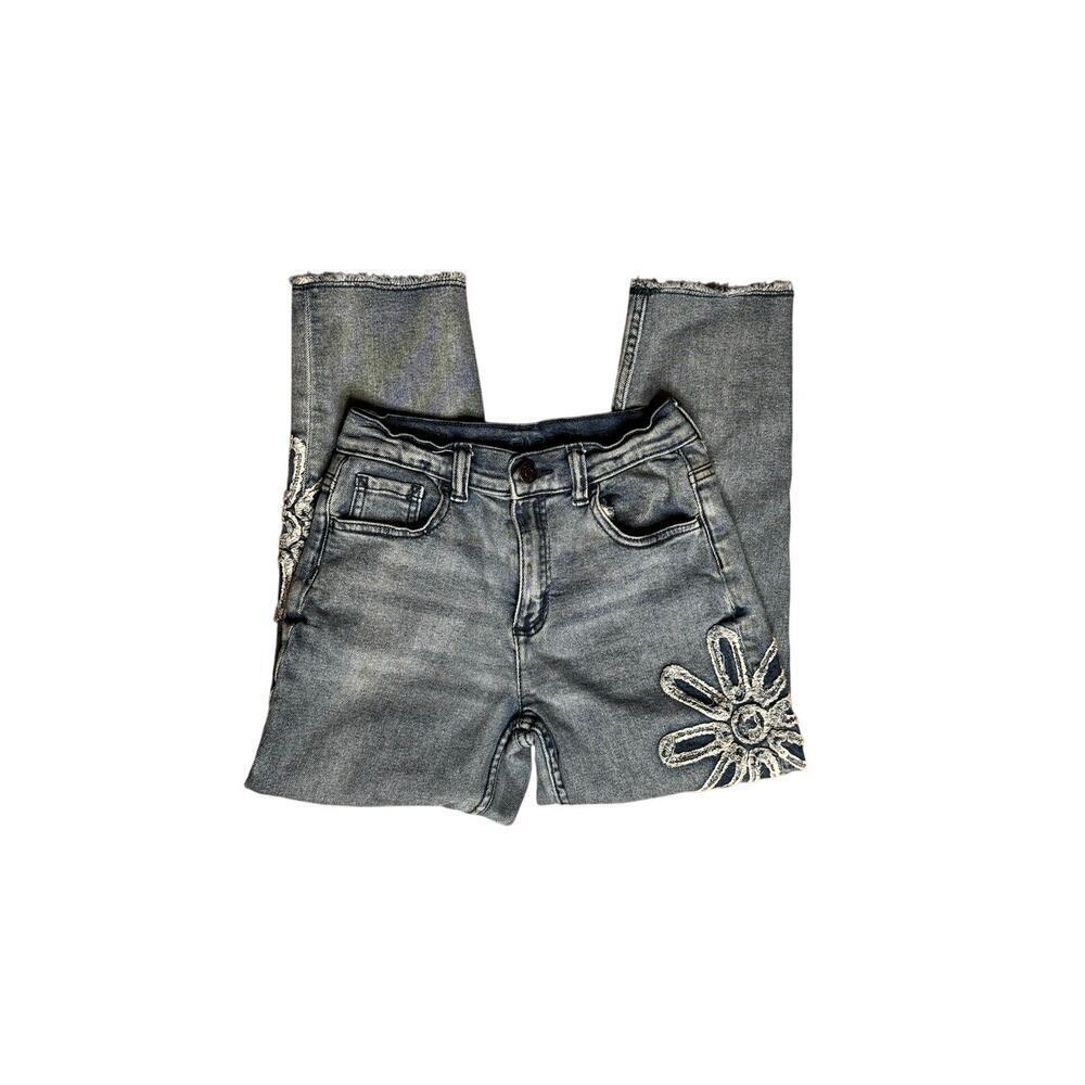 Justice Girls Jeans Size 12 Gray Wash Daisy Floral Patch Distressed